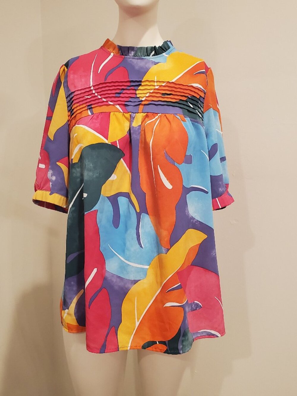 PrettyGarden Womens M Tropical Leaf Blouse Ruffle Mock Neck Pintuck Top Multi